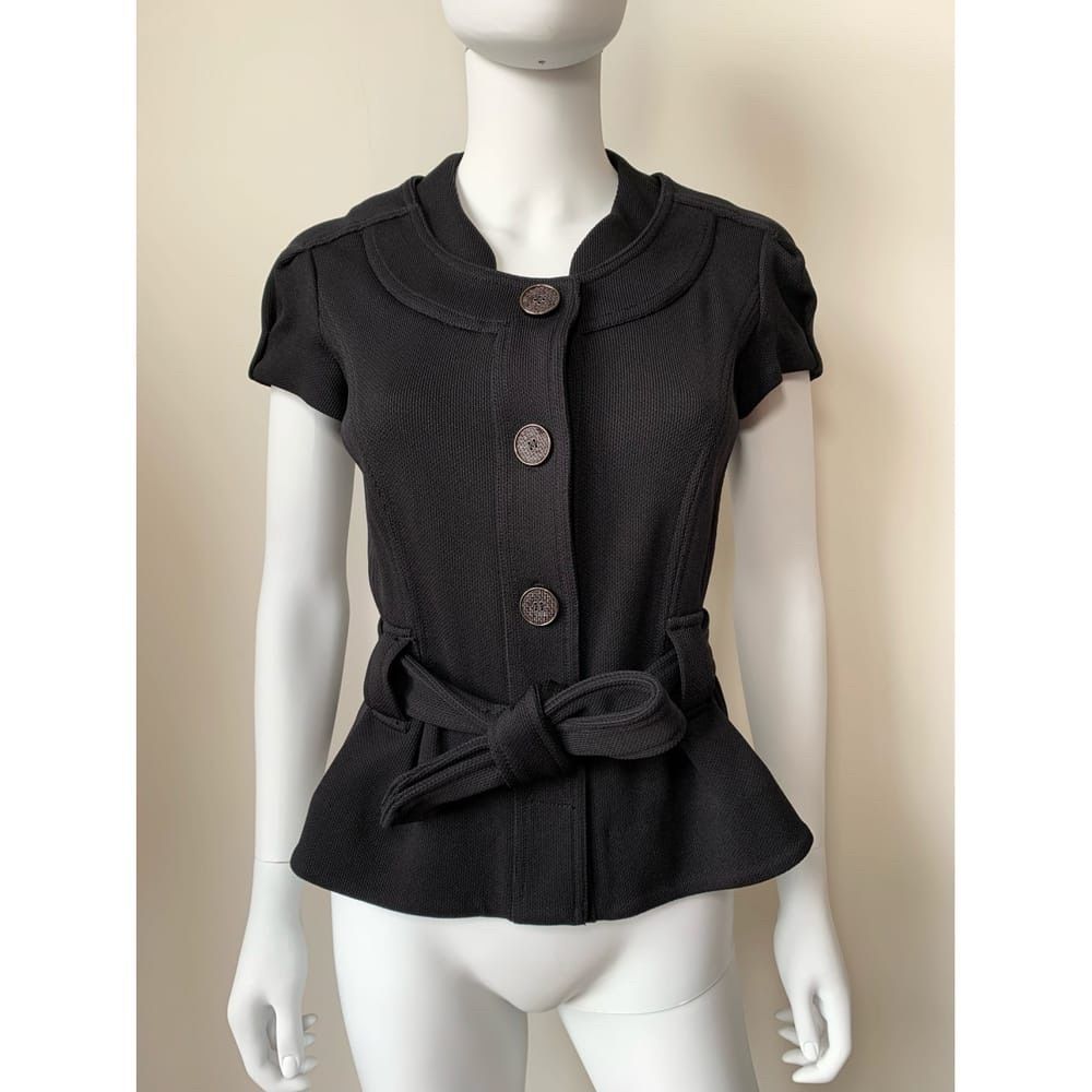 🎉Hosts Pick🎉 Diane Von Furstenburg | woman’s black knit jacket| Size 6